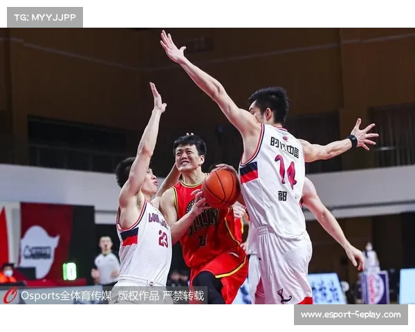 王牌五人得分上双，全场命中率超五成击败狂热。